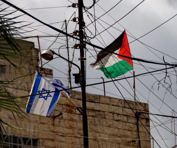 Izraelci a Palestinci ve stínu 7. října 2023