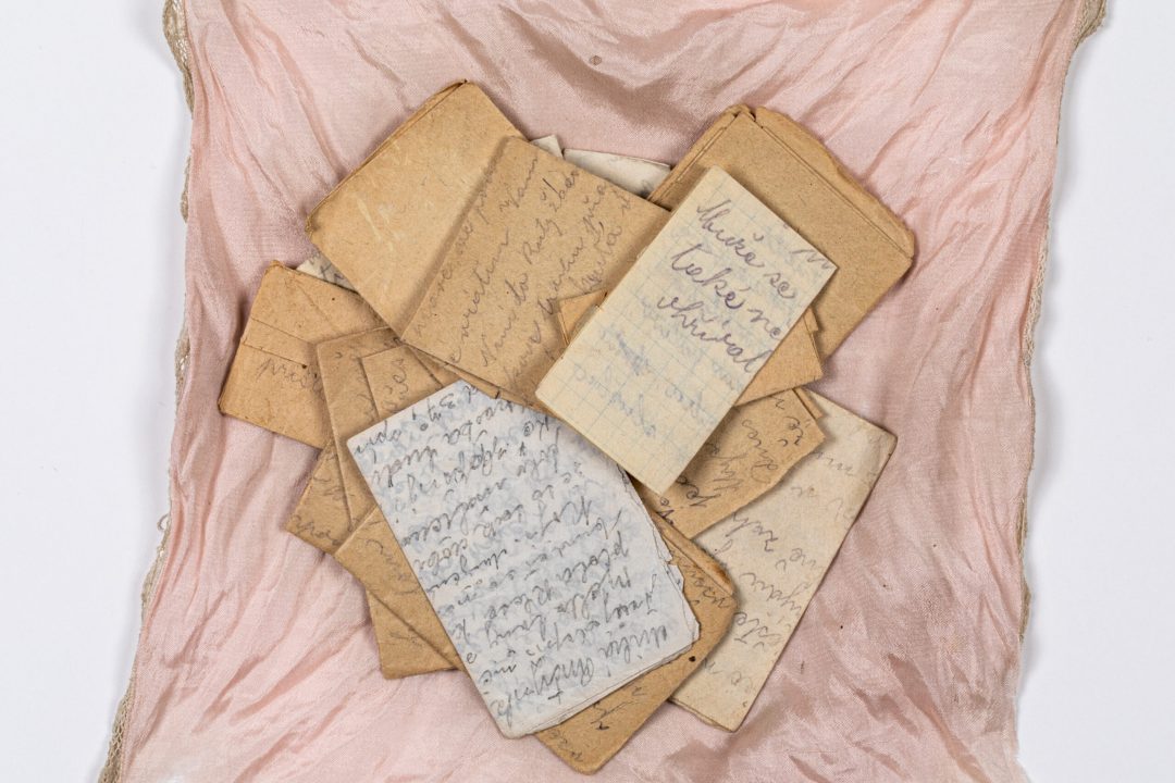 Jak se hledá minulost? Kde se uchovala svědectví o židovských obyvatelích, transportech ajejich osudu za války?